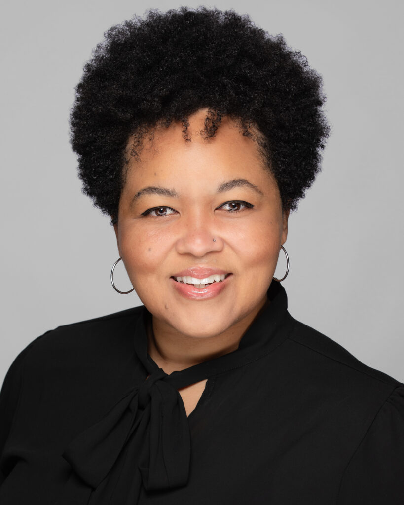 Dominique Simmons on Listening Before Building 1 Simmons Dominique 00140 8x10 2 Dominique Simmons